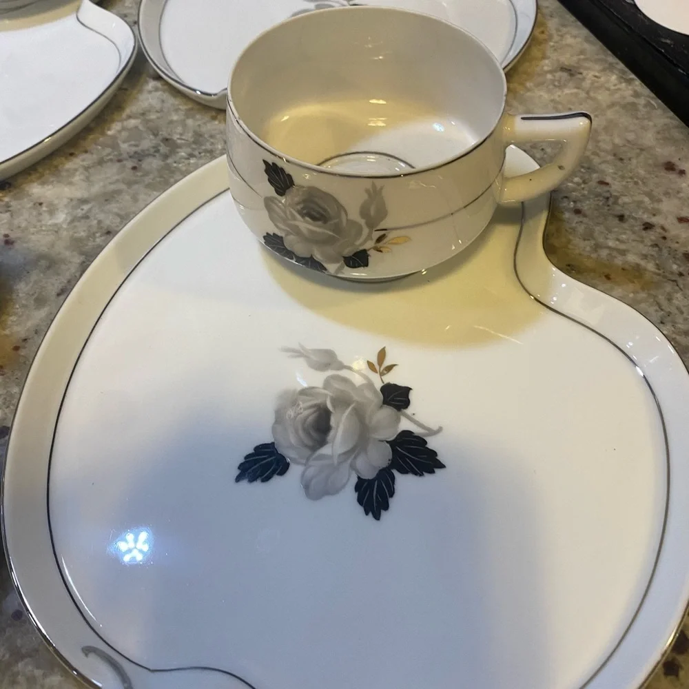 Kutani China Hand Painted Black Rose 9